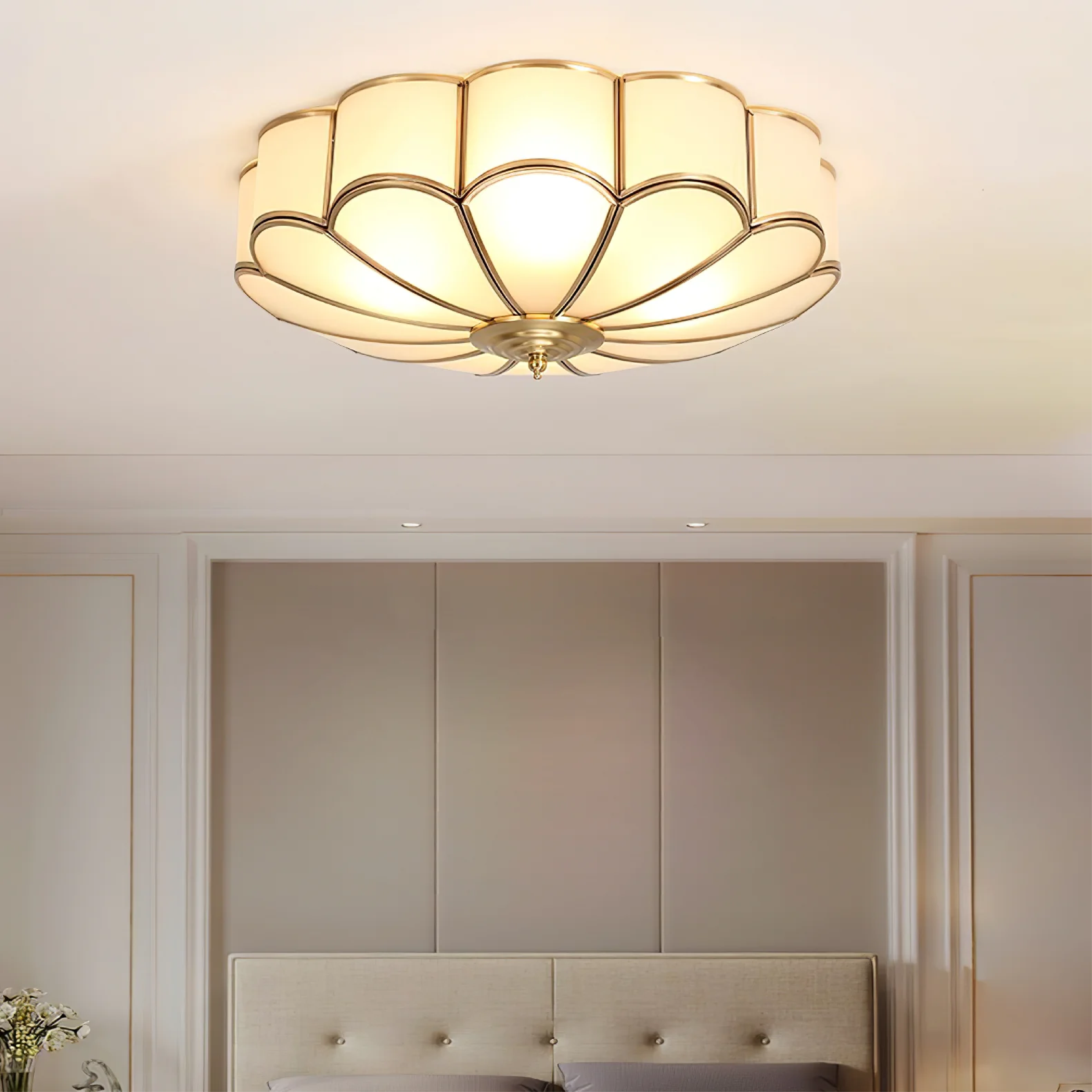 Flower Shaped Glass Ceiling Light